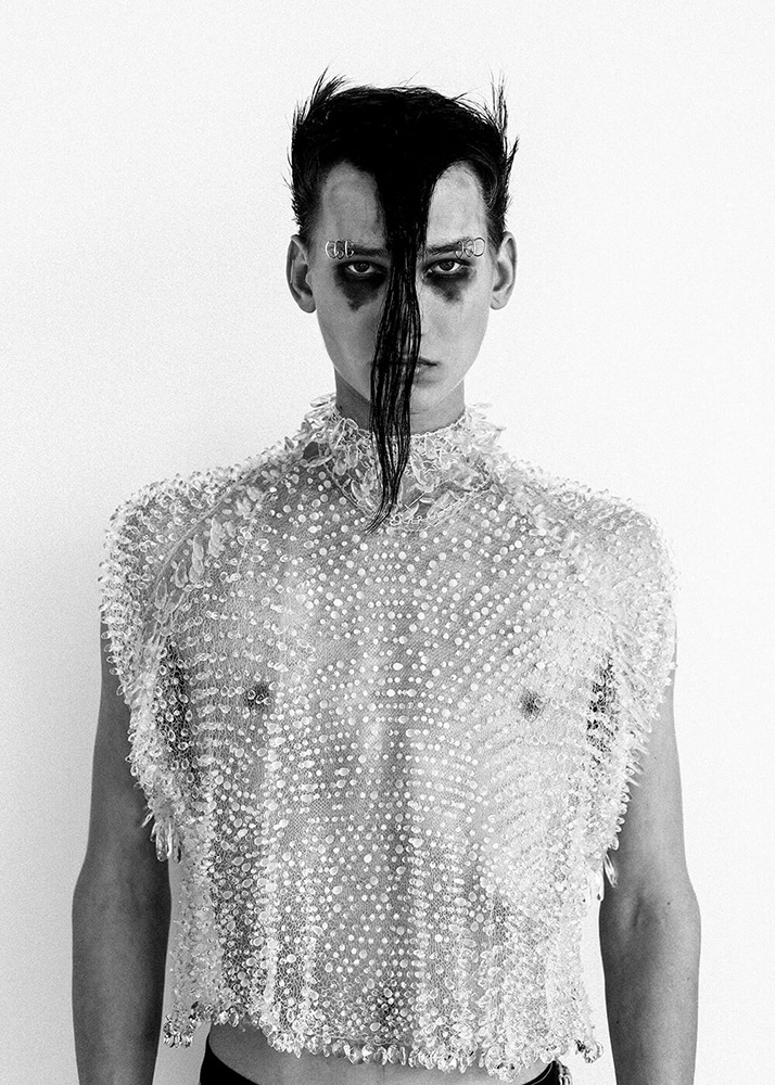 Teenagers from Mars – editorial